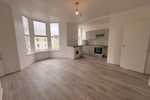 undefined, 72 Stacey Road, Cardiff CF24