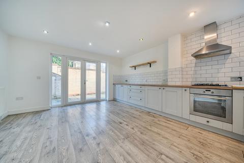 3 bedroom semi-detached house for sale, Franklin Place, London