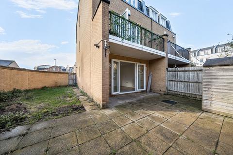 3 bedroom semi-detached house for sale, Franklin Place, London