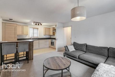 2 bedroom apartment for sale, College Close, Loughton