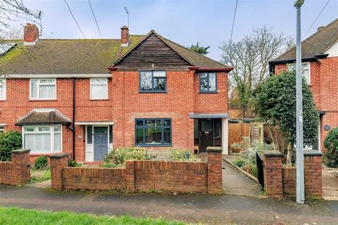 undefined, Crows Road, Epping