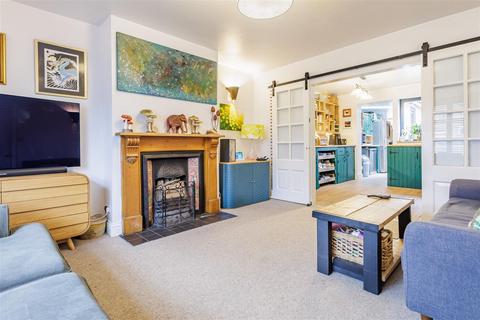 undefined, Crows Road, Epping
