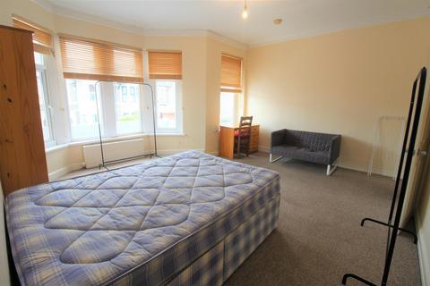 undefined, Whitchurch Road, Cardiff CF14