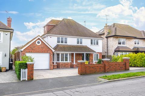 undefined, Leigh-on-sea SS9