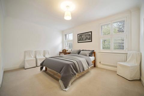 3 bedroom apartment for sale, Belsize Avenue, Belsize Park, NW3