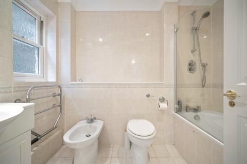 3 bedroom apartment for sale, Belsize Avenue, Belsize Park, NW3