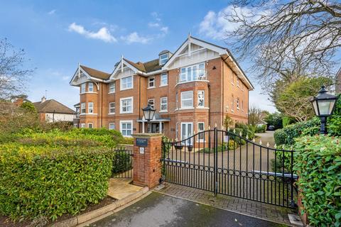 2 bedroom apartment for sale, Oatlands Drive, Weybridge, KT13