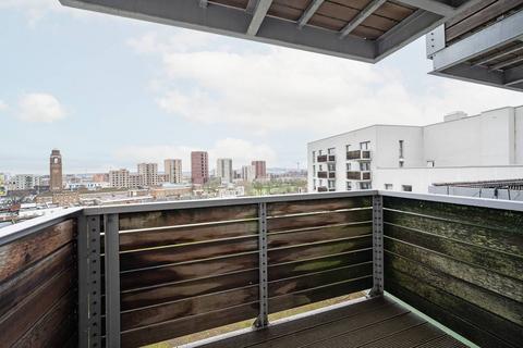 1 bedroom flat to rent, London Road, Barking, IG11