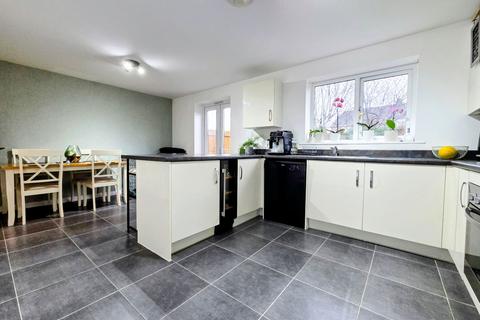 4 bedroom terraced house for sale, Marazion Way, Plymouth PL2