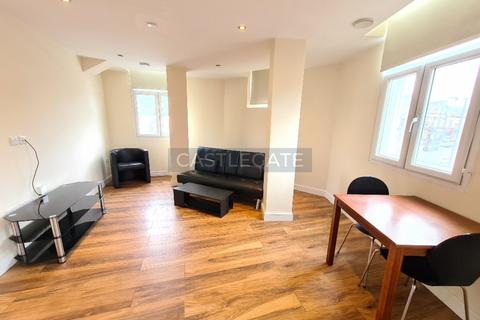 1 bedroom triplex to rent, Westgate Apartments, Huddersfield, HD1 1AB