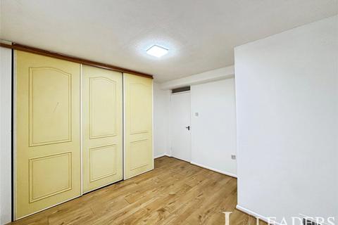3 bedroom flat to rent, Milwards, Harlow, Essex, CM19