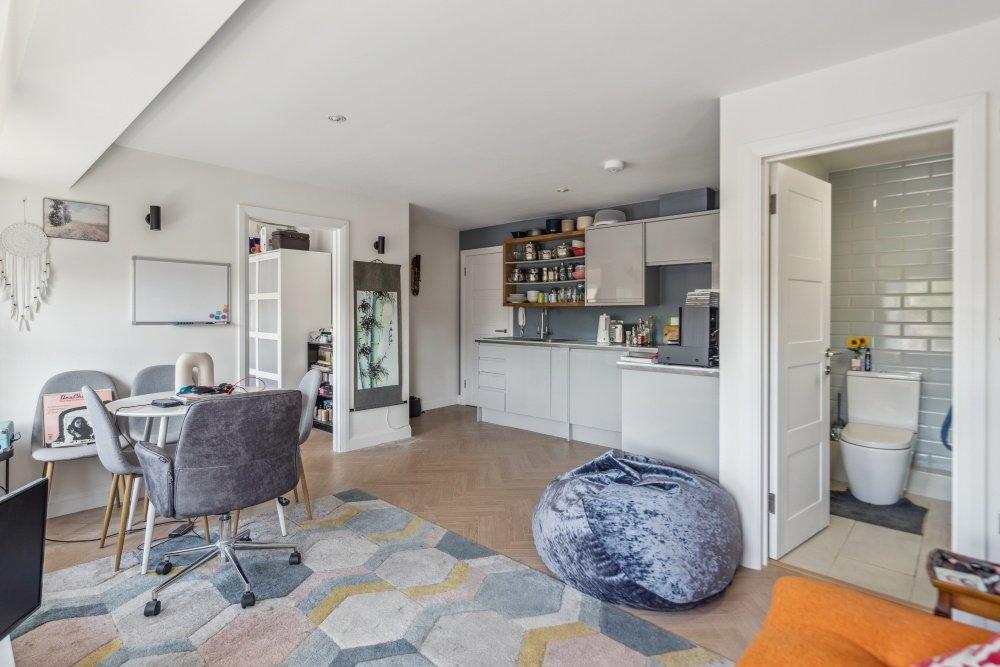 Dining Area/Kitchen