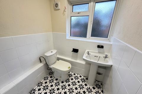 undefined, Turners Road North, Luton, Bedfordshire, LU2 9DW