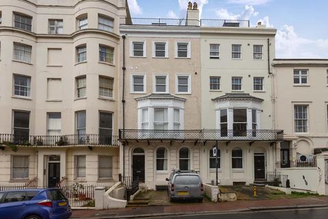 2 bedroom apartment for sale, Montpelier Road, Brighton
