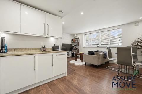 1 bedroom flat for sale, Great North Road, New Barnet, EN5