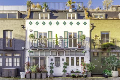 undefined, St. Lukes Mews, London, UK, W11