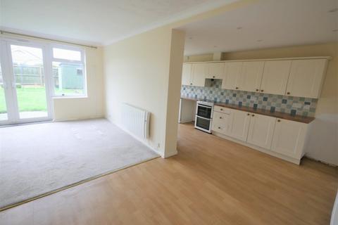2 bedroom semi-detached bungalow for sale, Chelmondiston, Ipswich, Suffolk