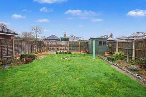 2 bedroom semi-detached bungalow for sale, Chelmondiston, Ipswich, Suffolk