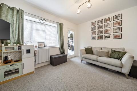 undefined, Lodge Terrace, Chipping Norton, OX7