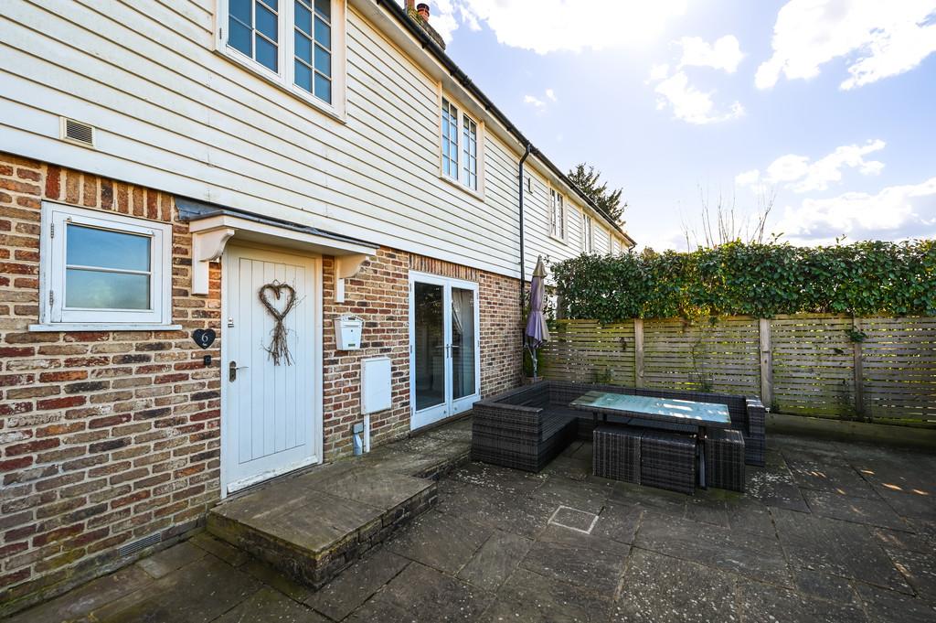 6 Royal Oak close tn31 (21)
