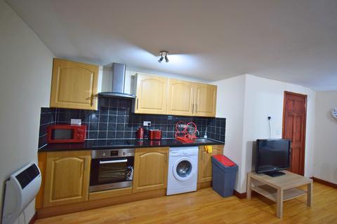undefined, Long Lane, Hillingdon UB10