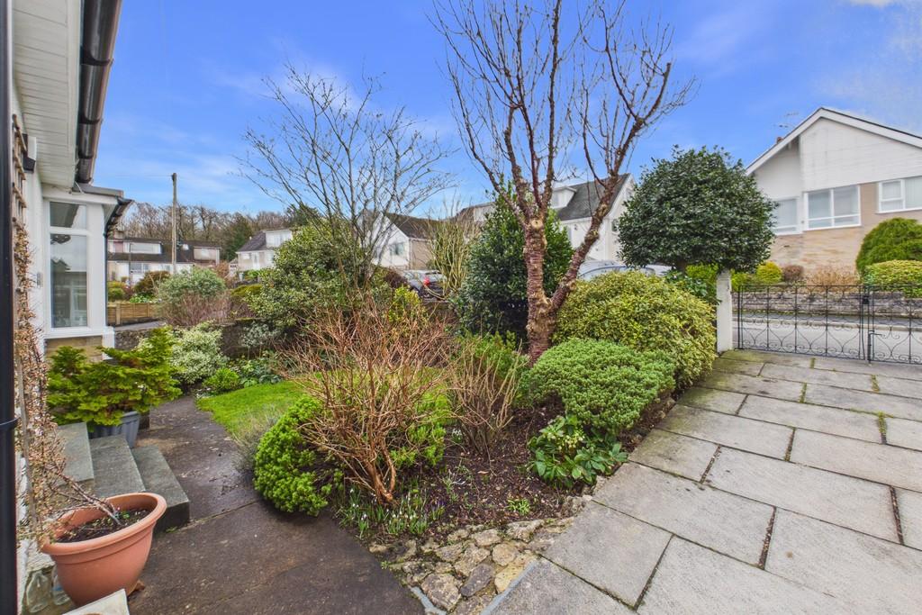 Front Garden and Driveway