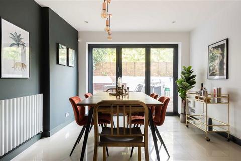 Woodstock Grove, London W12