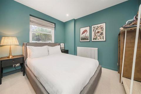 2 bedroom flat for sale, Woodstock Grove, London W12
