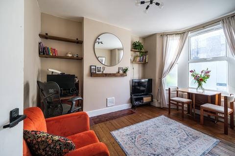 1 bedroom ground floor flat to rent, Stopford Road, London, E13