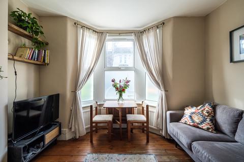 1 bedroom ground floor flat to rent, Stopford Road, London, E13