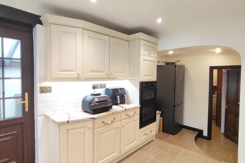 3 bedroom semi-detached house for sale, Crawshaw Grove, Sheffield