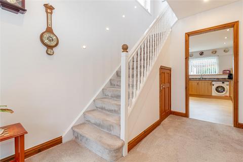 3 bedroom semi-detached house for sale, Scafell Close, Worcester