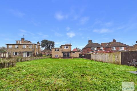 undefined, Long Hill Rise, Hucknall