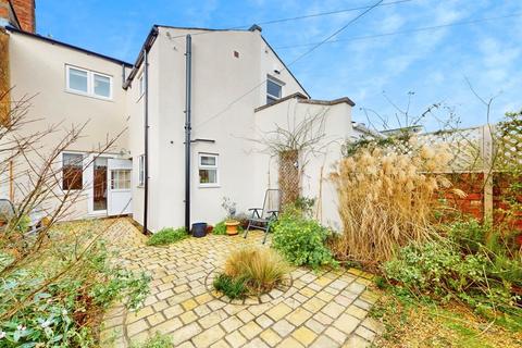 3 bedroom terraced house for sale, Hatherley Street, Tivoli