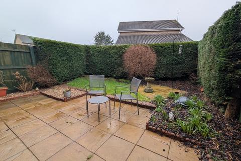 3 bedroom terraced house for sale, Bramblewood Close, Gonerby Hill Foot, Grantham