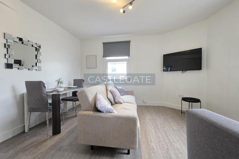 New Street, Huddersfield, HD1 2AX