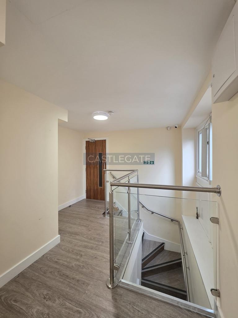 3a New Street, Huddersfield, HD1 2 AX (2)