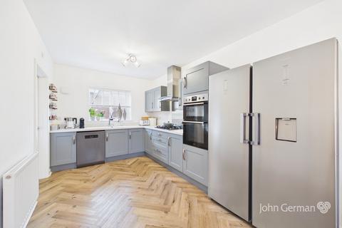 undefined, Meadowsweet Grove, Mickleover