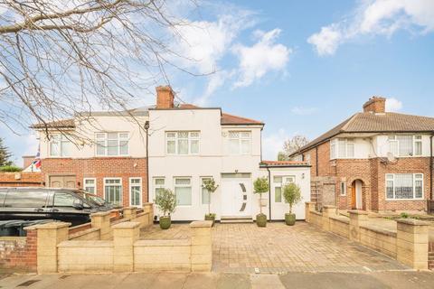 undefined, Barmouth Avenue, Greenford UB6