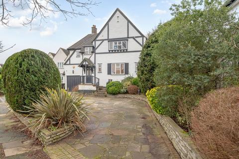 4 bedroom detached house for sale, Lynwood Grove, Orpington BR6