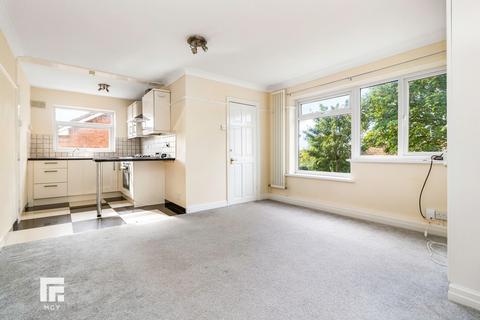 undefined, Pant-y-celyn Road, Penarth CF64