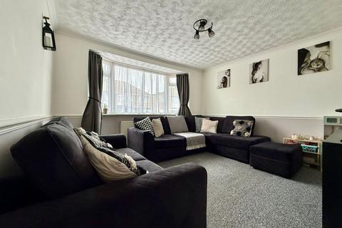 3 bedroom semi-detached house for sale, Bursill Crescent, Ramsgate CT12