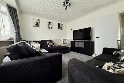 3 bedroom semi-detached house for sale, Bursill Crescent, Ramsgate CT12