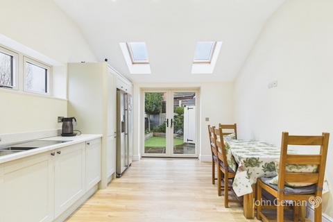 undefined, Longlands, Repton