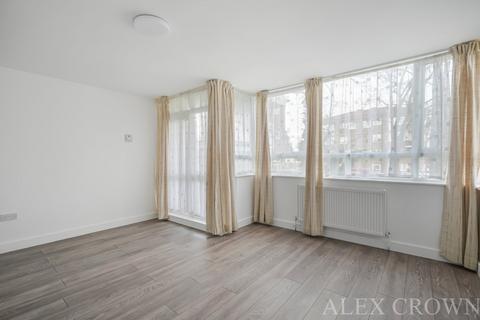 3 bedroom flat to rent, Bowes Road, New Southgate