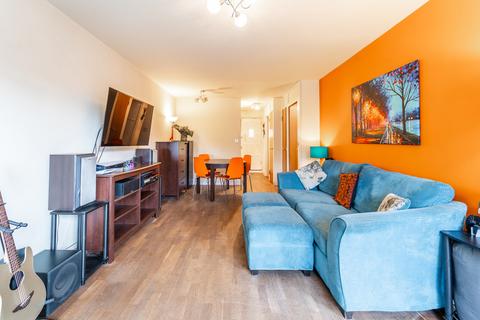 1 bedroom apartment for sale, Earlsferry Way, Islington, London, N1