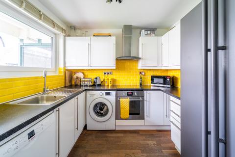1 bedroom apartment for sale, Earlsferry Way, Islington, London, N1