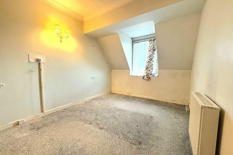 1 bedroom flat for sale, Oakdene Close, Pinner