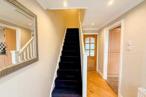3 bedroom terraced house for sale, Crammond Place, Perth