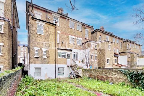 8 bedroom semi-detached house for sale, Penford Street, London, SE5